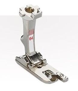 64 - Ourleur étroit 4mm pour point droit