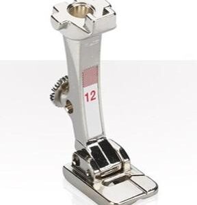 12 - Pied pour tricots et mailles
